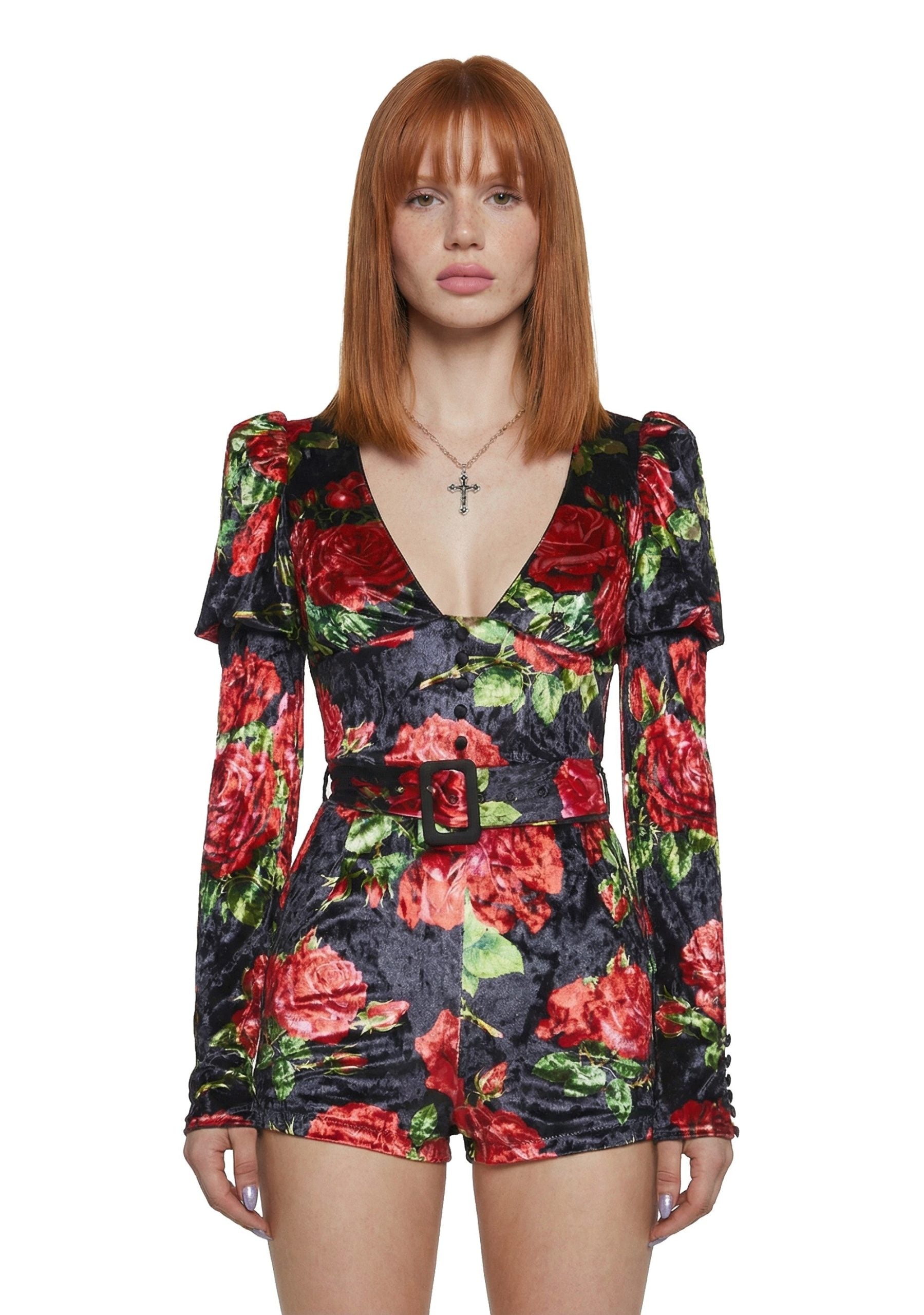 Chic Manners Velvet Romper – Black/Red
