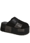 Gritty Rebel Platform Clogs – Black
