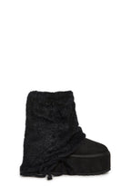 Snuggle Sesh Platform Booties – Black