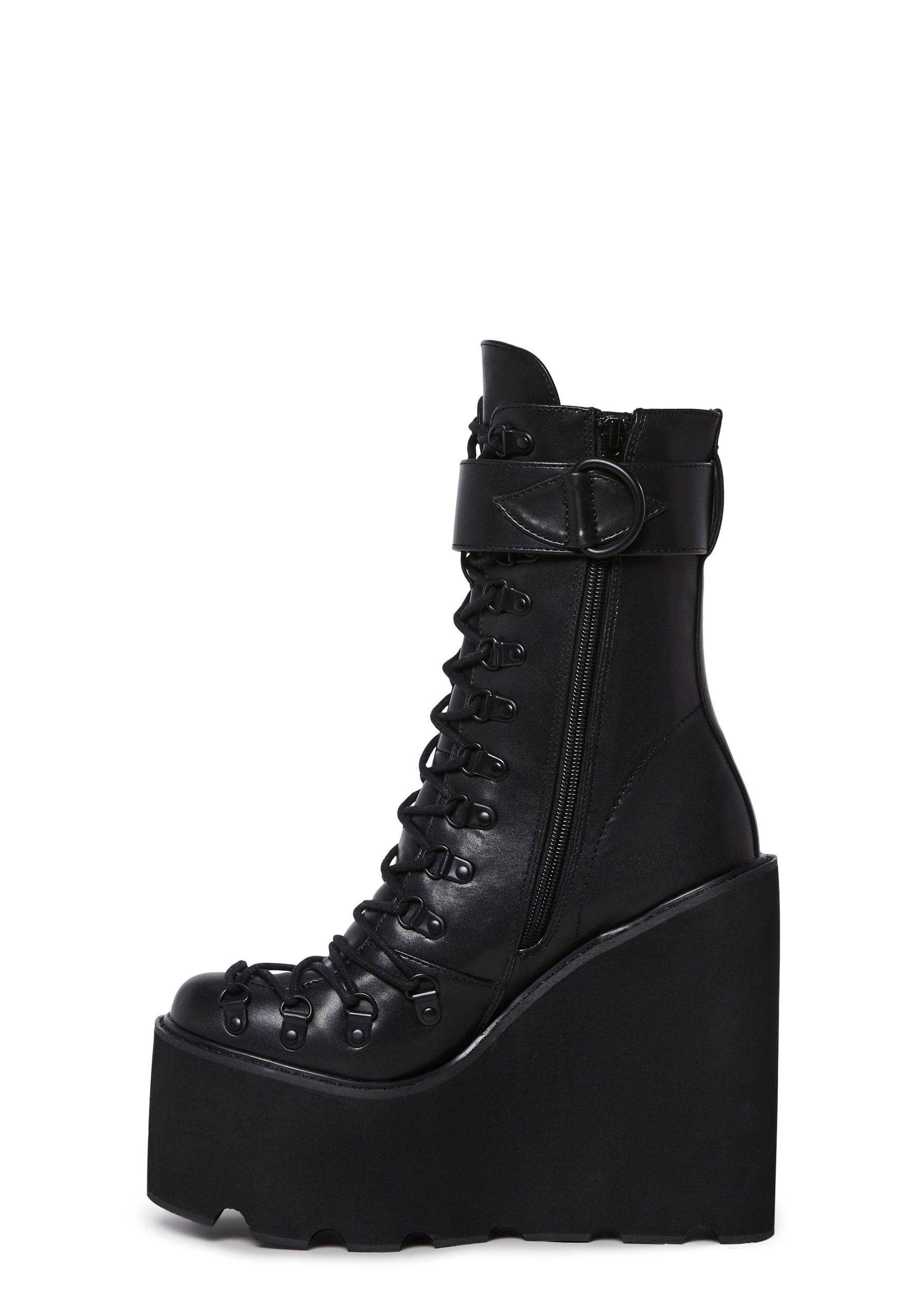 Traitor Boots